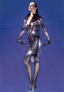 Pin_141_by_Hajime_Sorayama